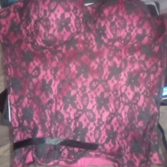 Strapless Bustier - Picture 3 of 6